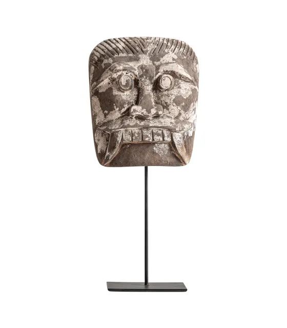 FIGURA ÉTNICA