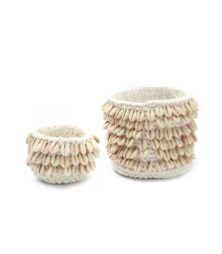 The Cowrie Macrame Planter - Natural M