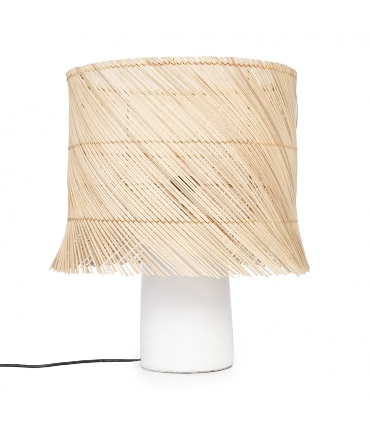 A lâmpada de mesa de rattan - branco natural