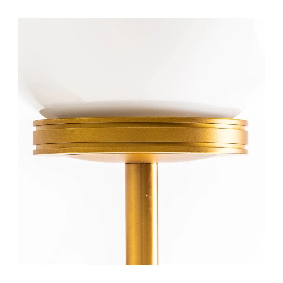 LÁMPARA DE PARED BOLA