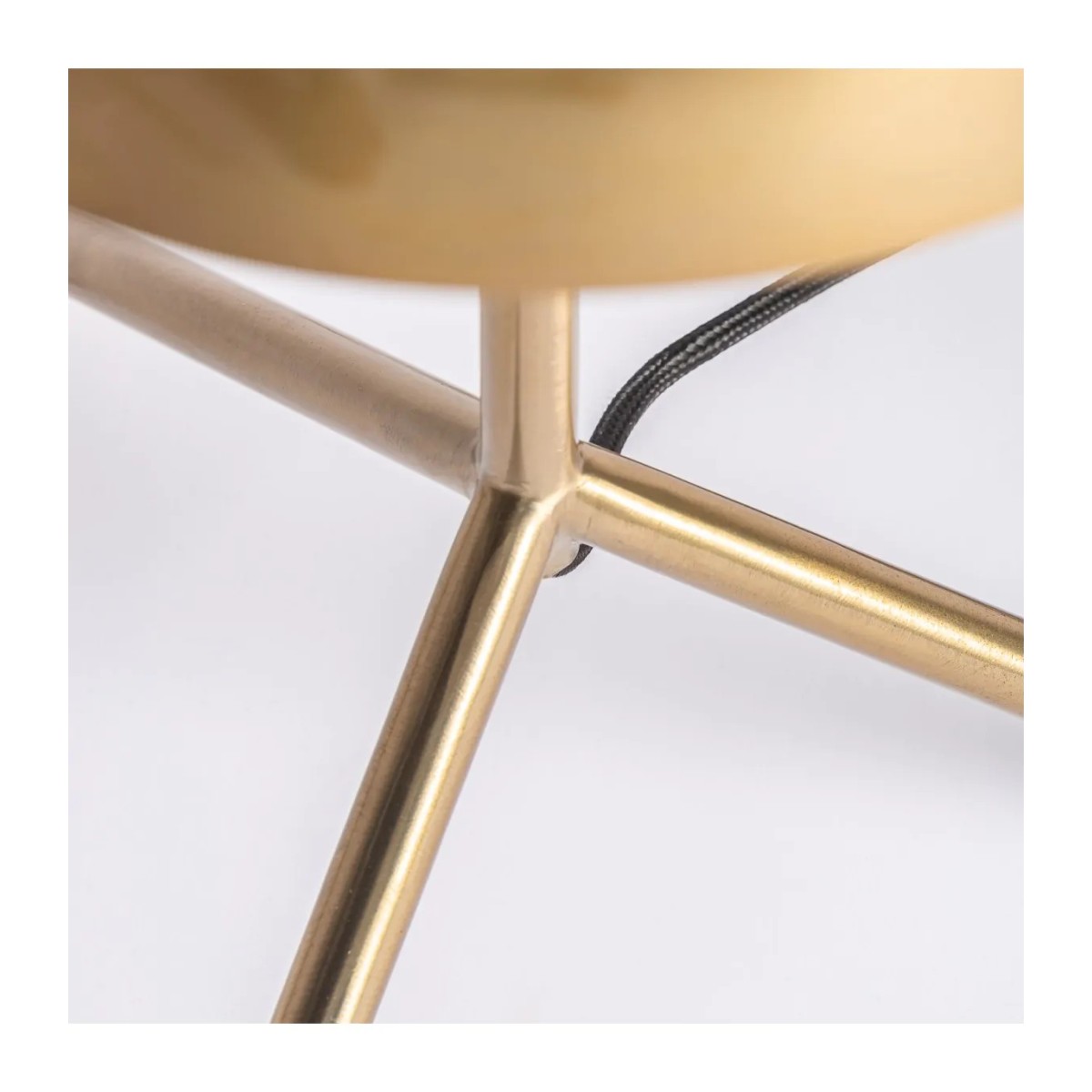 LÁMPARA DE PIE KELHEIM