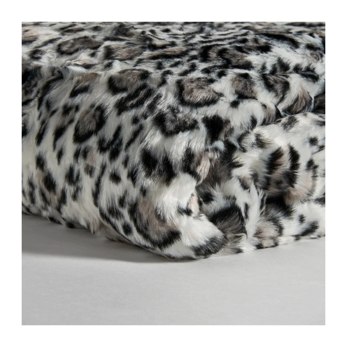 MANTA LEOPARDO