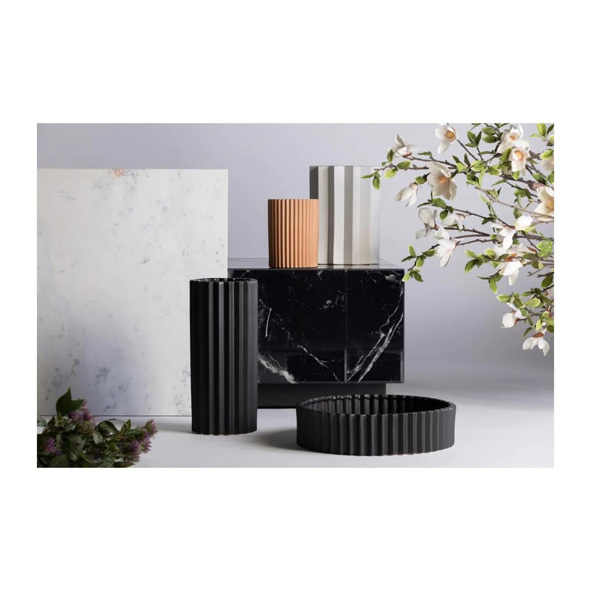 JARRÓN PLISSÉ STONE