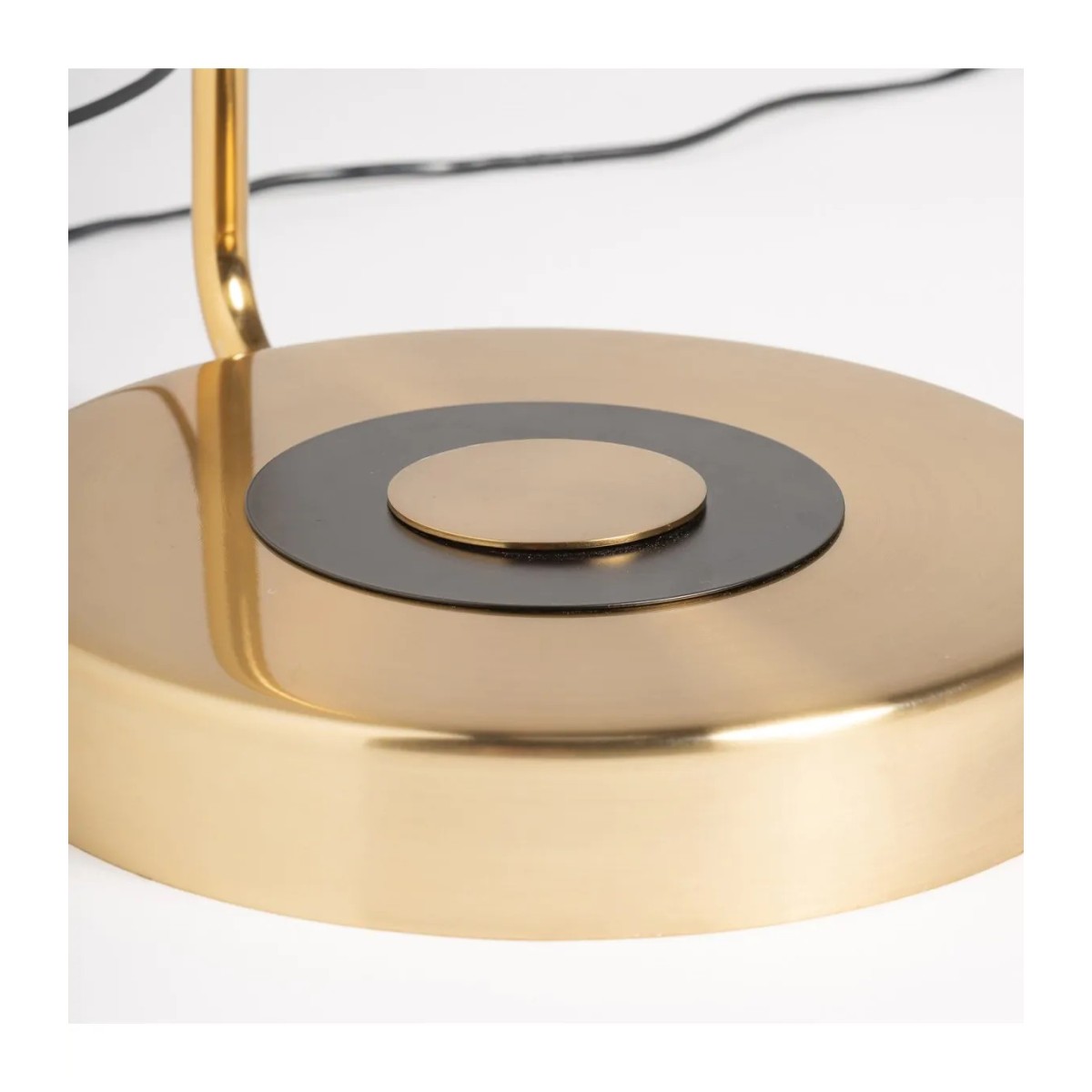 LÁMPARA DE PIE MAOZ