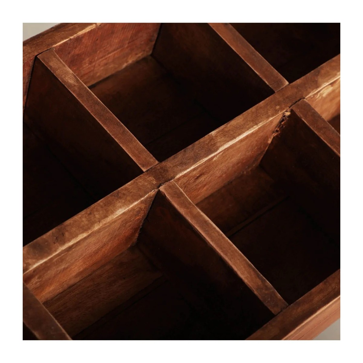 MACETERO BANDEJA AKVIRAN