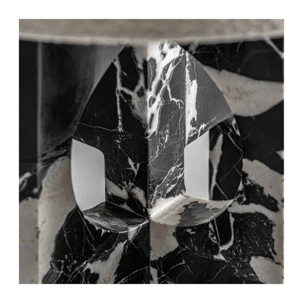 LÁMPARA DE SOBREMESA