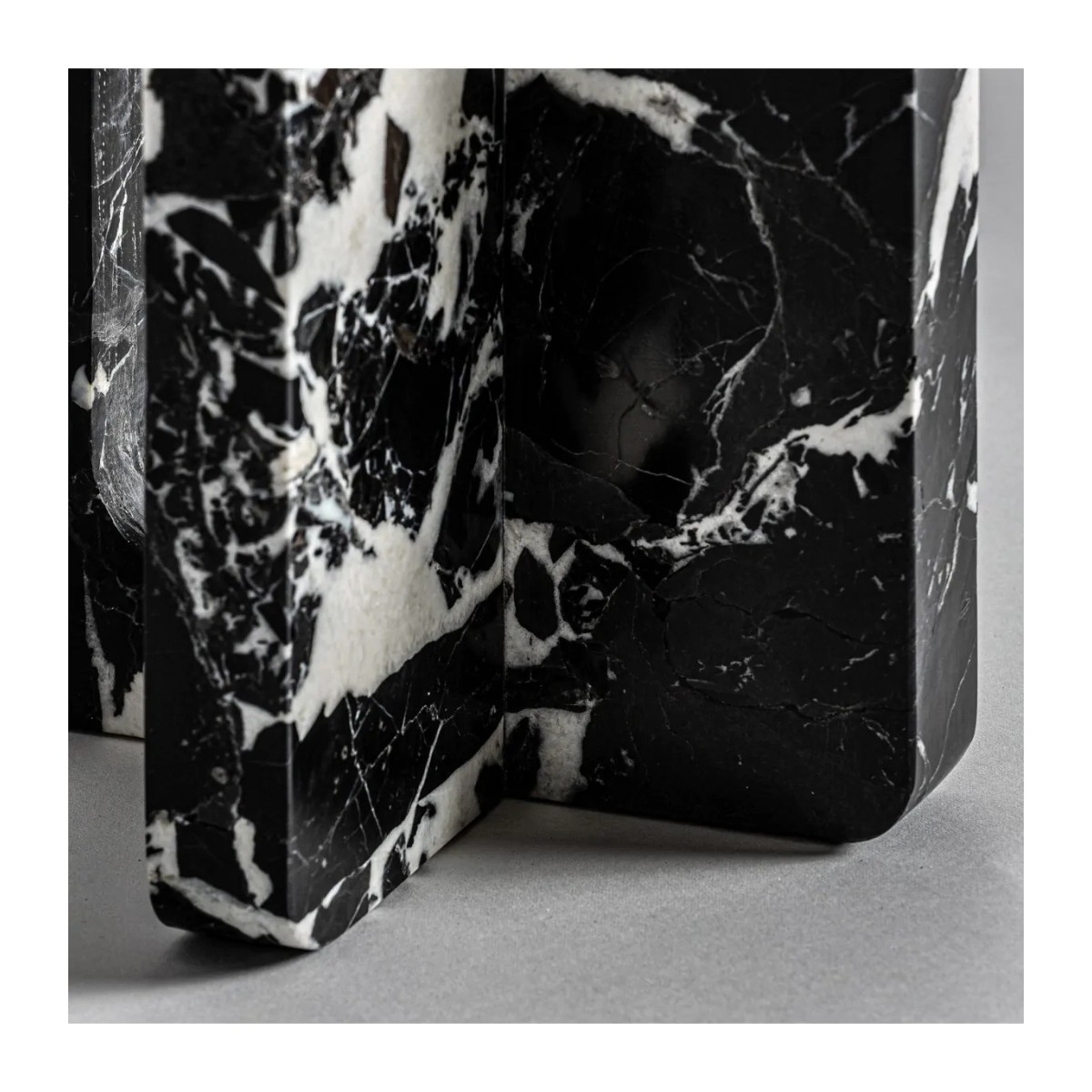 LÁMPARA DE SOBREMESA