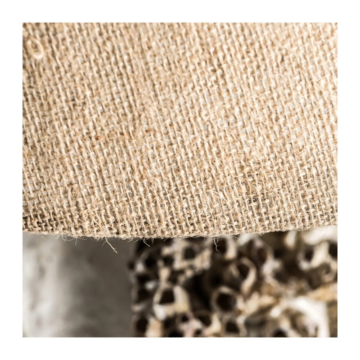 LÁMPARA DE SOBREMESA THORA