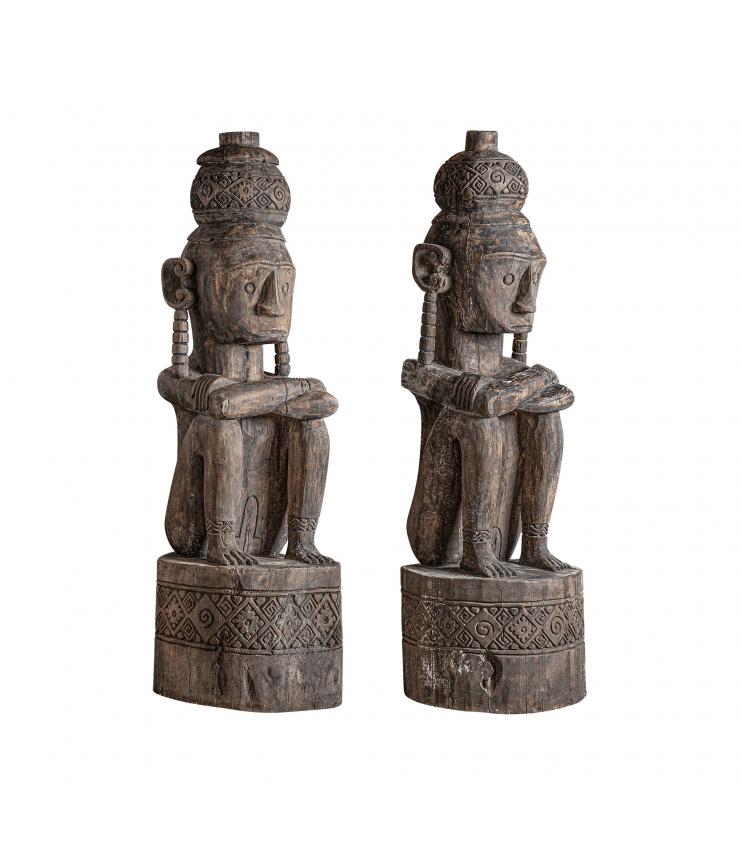 ESCULTURA PIE J 2