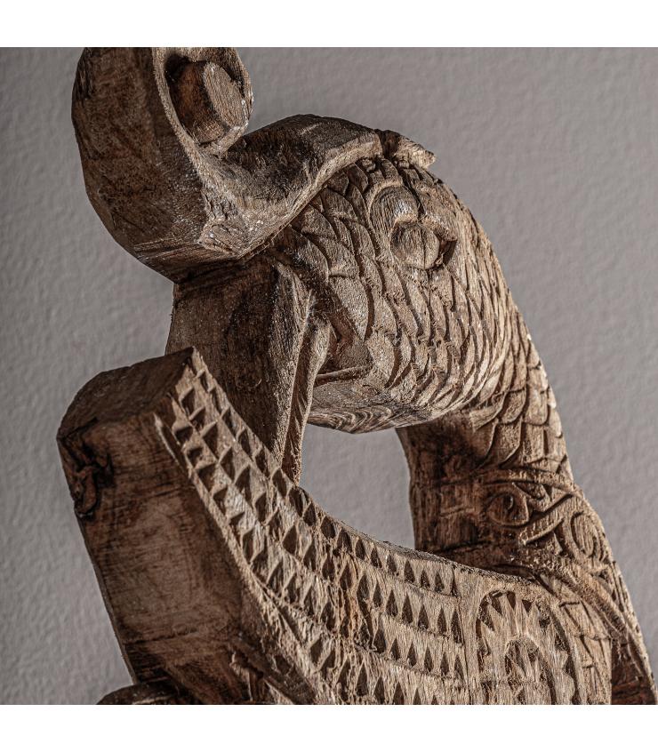 ESCULTURA PIE J 2 KALEO