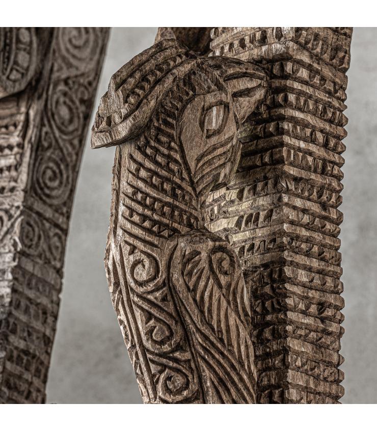 ESCULTURA PIE J 2 KALES