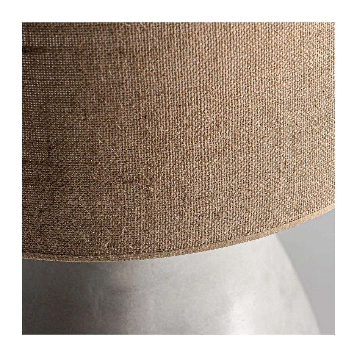 LÁMPARA DE SOBREMESA