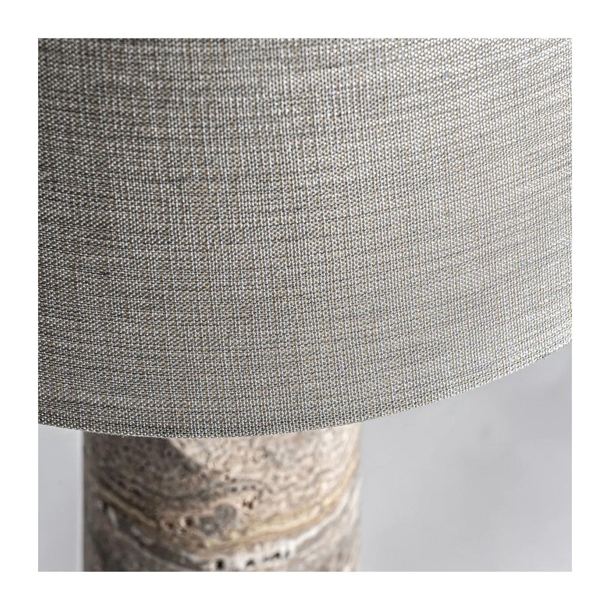 LÁMPARA DE SOBREMESA