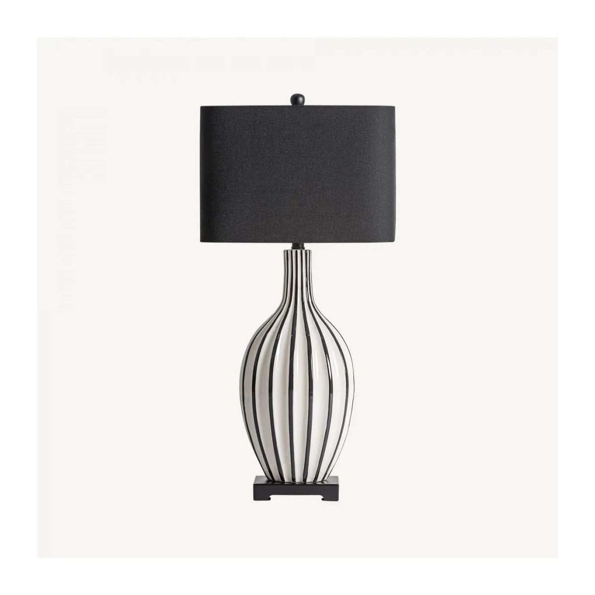 LÁMPARA DE SOBREMESA