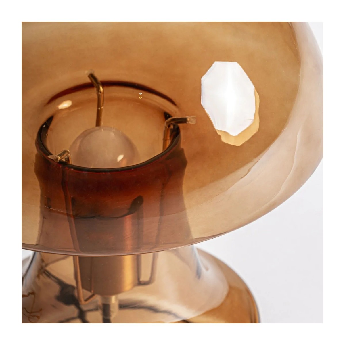 LÁMPARA DE SOBREMESA HASSELT