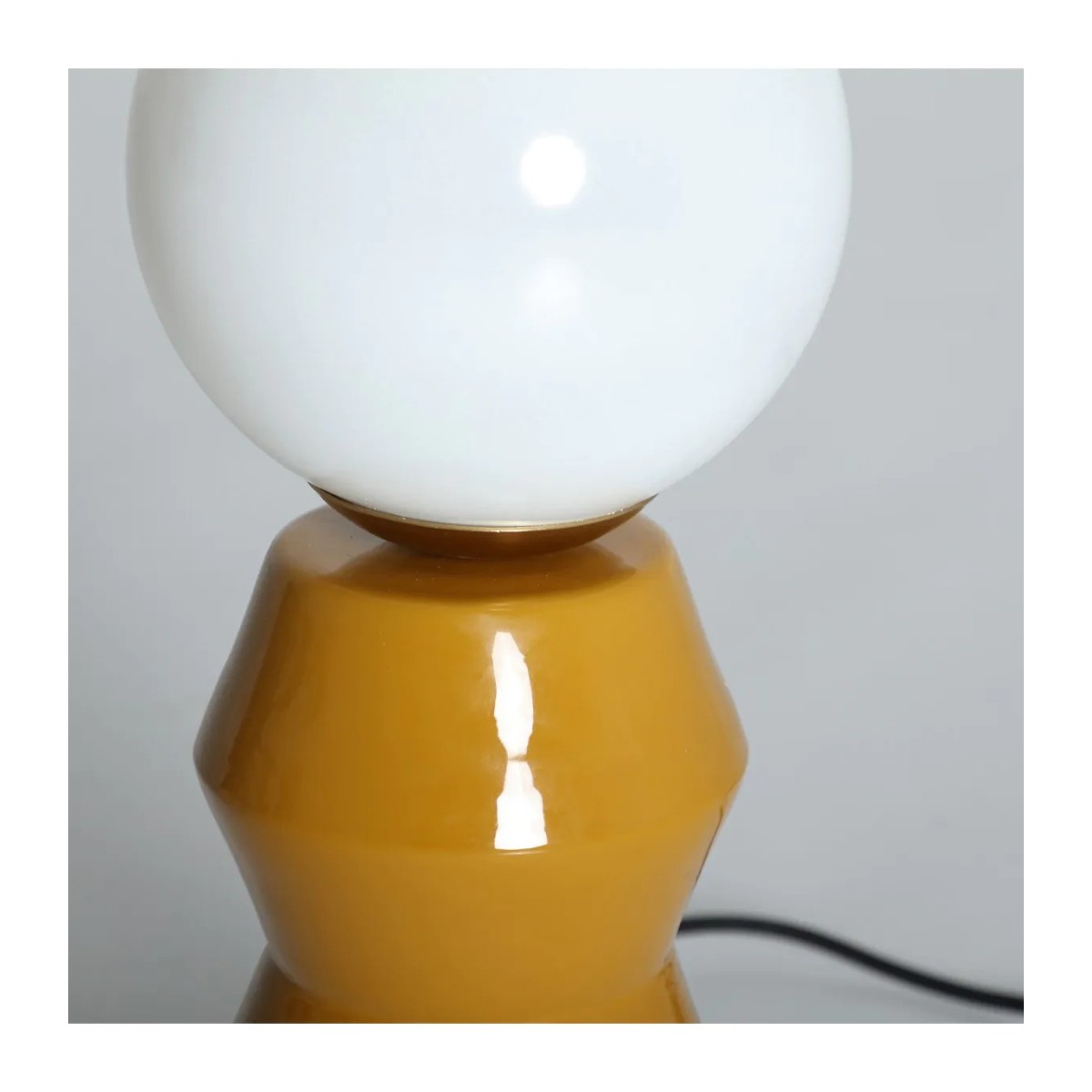 LÁMPARA DE SOBREMESA ORVIETO