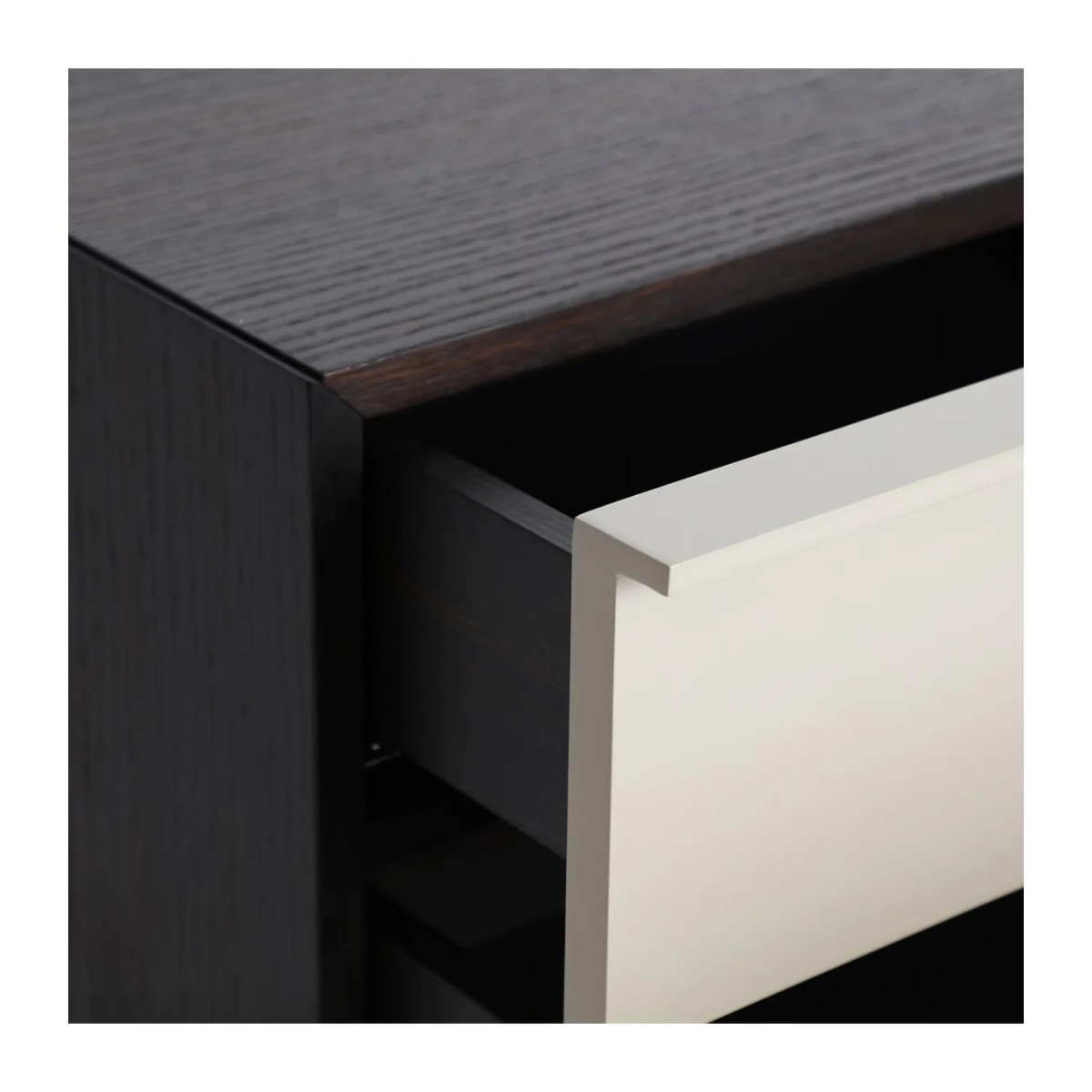 MESITA DE NOCHE LINDFLUR