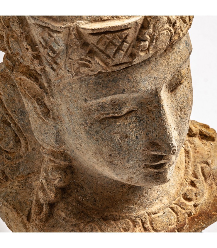 BUSTO THAILANDÉS