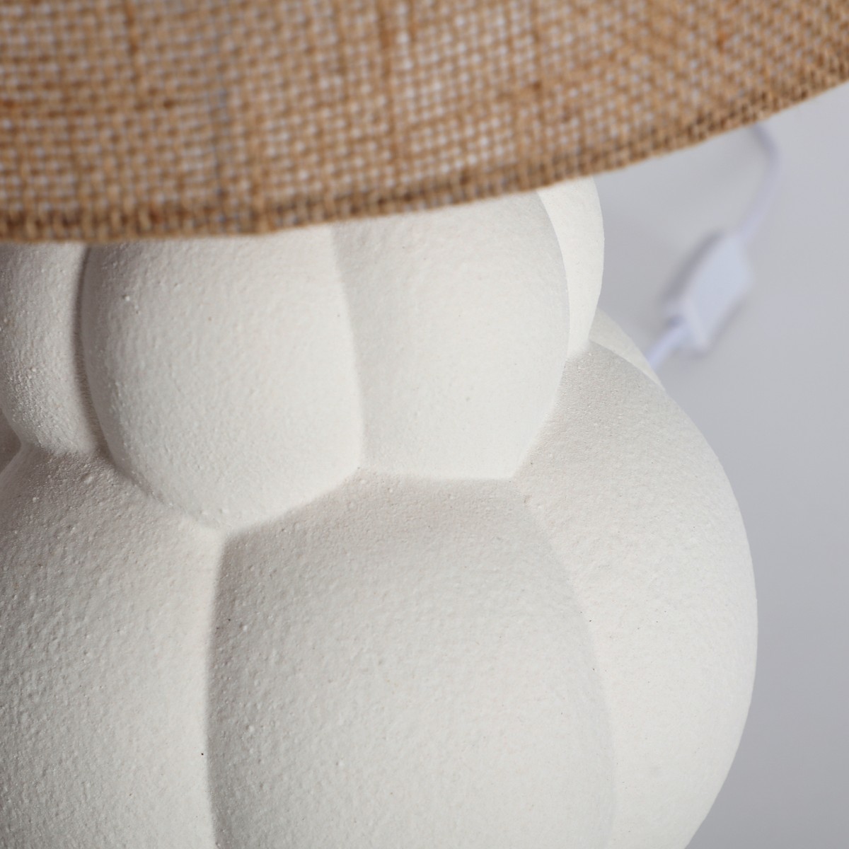 LÁMPARA DE SOBREMESA