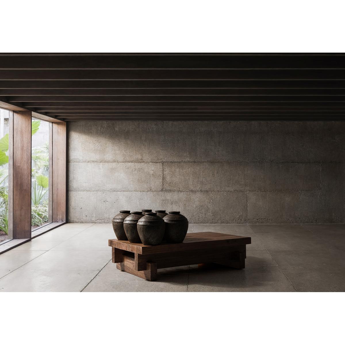MESA DE CENTRO BRUTALIST