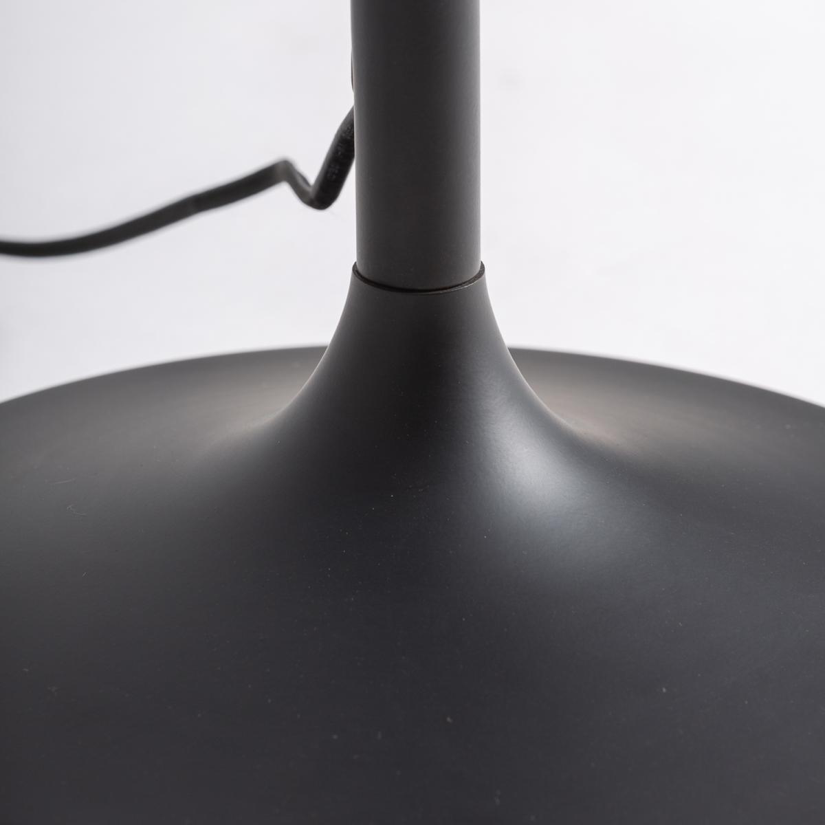 LÁMPARA DE PIE LUMIX