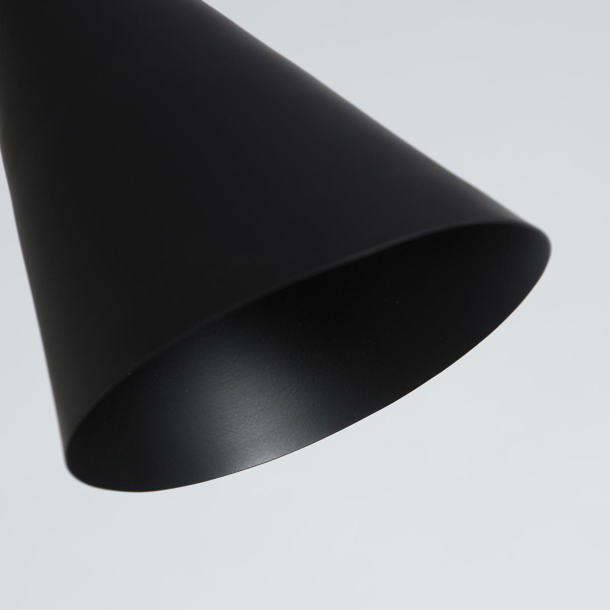 LÁMPARA DE PIE ORBE