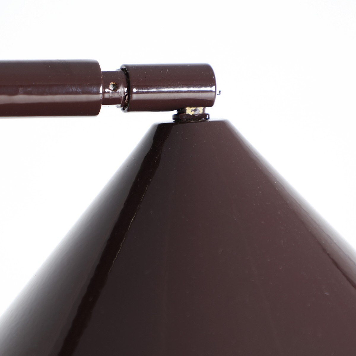 LÁMPARA DE PIE NERO