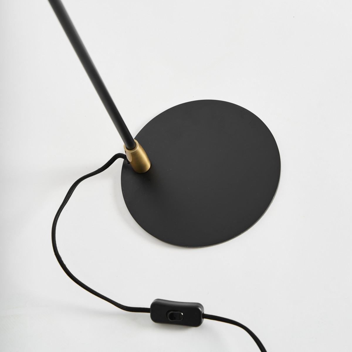 LÁMPARA DE SOBREMESA SEB