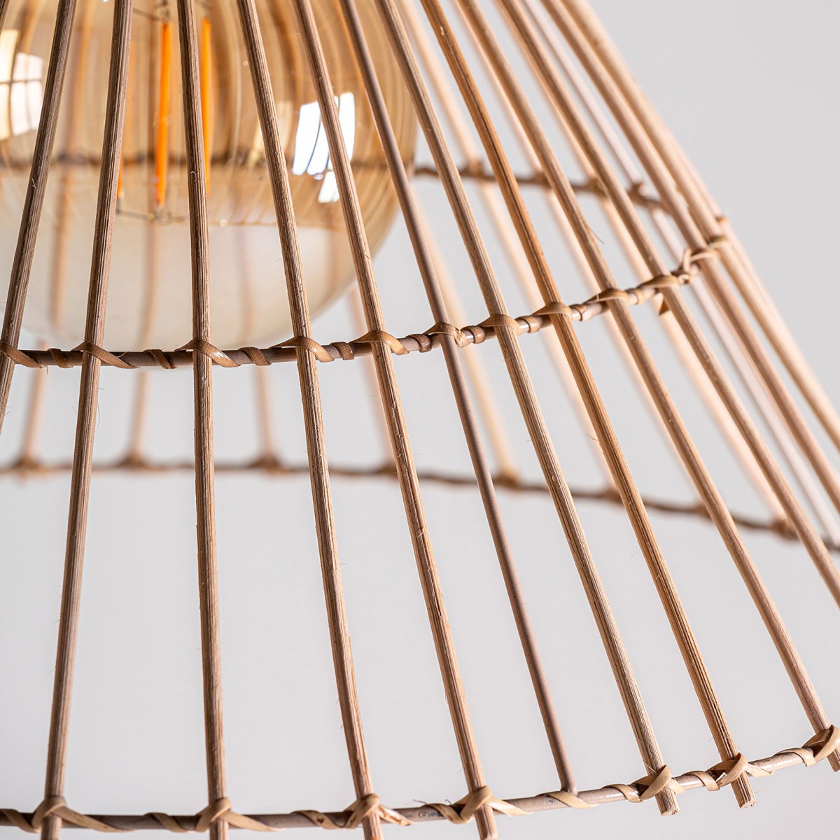 LÁMPARA DE COLGAR ARTEAGA