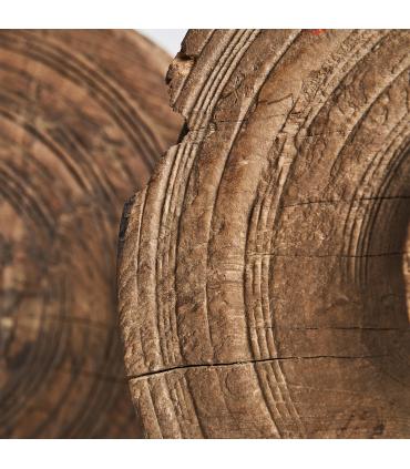 FIGURA DECORATIVA J 3 POLEA