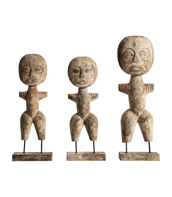 FIGURA ÉTNICA J 3